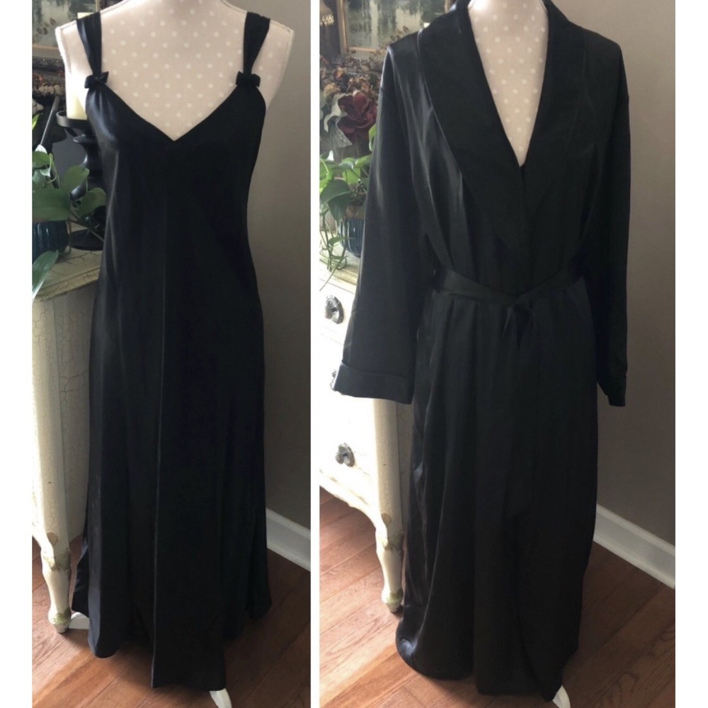 Vintage Intimate Essentials Peignoir Set Black Satin Gown & Robe Glam Women's L